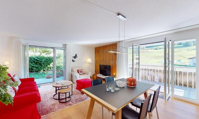 Lenz Apartment | Ferienwohnung für 5 Personen Piz Linard Lantsch-Lenzerheide