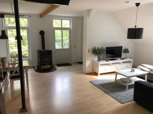 Zetel Apartment | Ferienwohnung Friesenstube