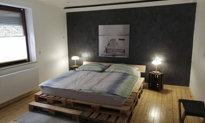 Kobern-Gondorf Apartment | Ferienwohnung Fuchshöhle - Ferienwohnung mit Terrasse