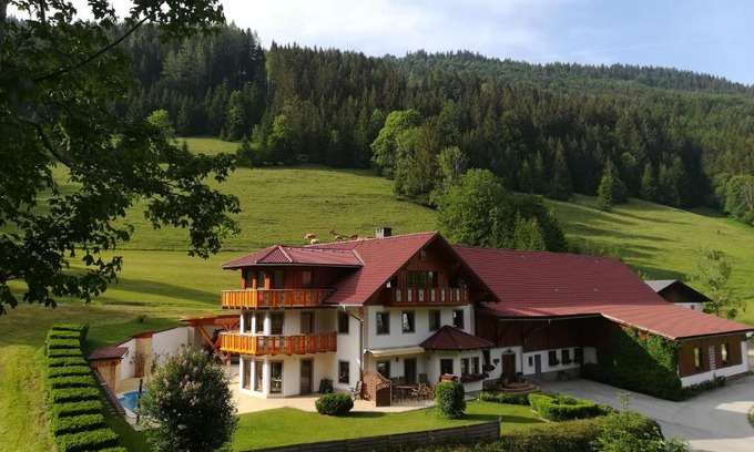 Lunz am See Apartment | Ferienwohnung Hackstock