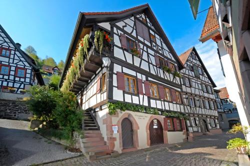 Schiltach Apartment | Ferienwohnung im Strumpfweberhaus