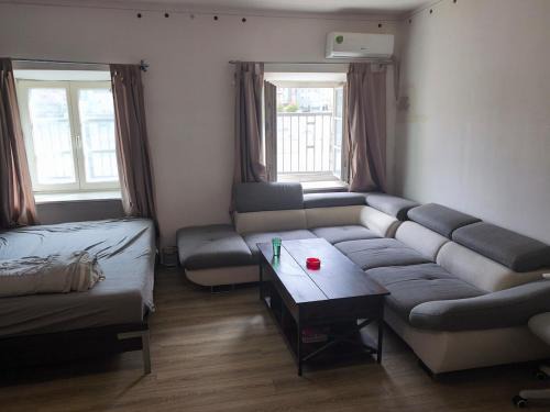 Passau Apartment | Ferienwohnung in Passau mit Küche & Klimaanlage, 10 Minuten zur Uni