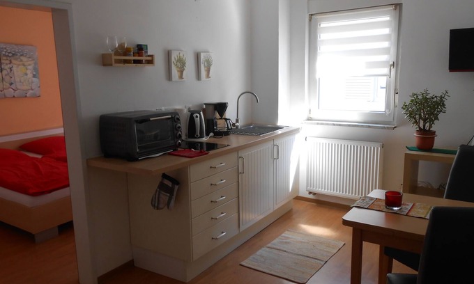 Karlstadt Apartment | Ferienwohnung in ruhiger Altstadtstraße