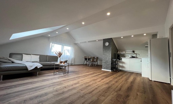 Eislingen/Fils Apartment | Ferienwohnung LiDu-JeNe