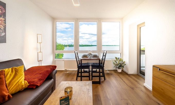 Bad Zwischenahn Apartment | Ferienwohnung "meerblick am Delf" - Yachthafen Eyhausen