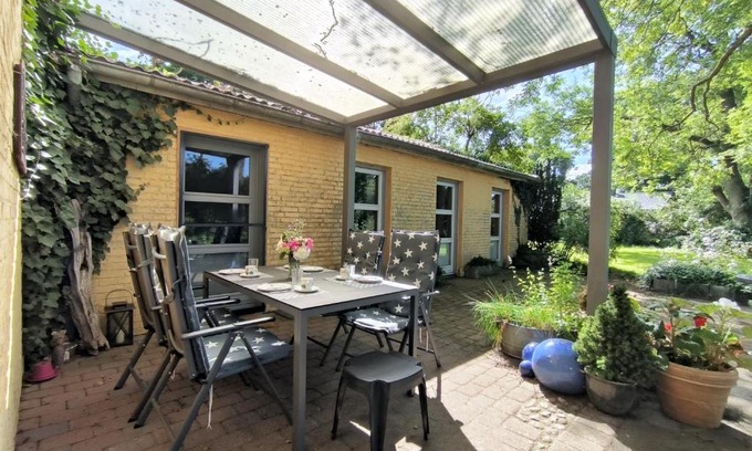 Silberstedt Apartment | Ferienwohnung Marx - Urlaubstraum im Grünen Binnenland