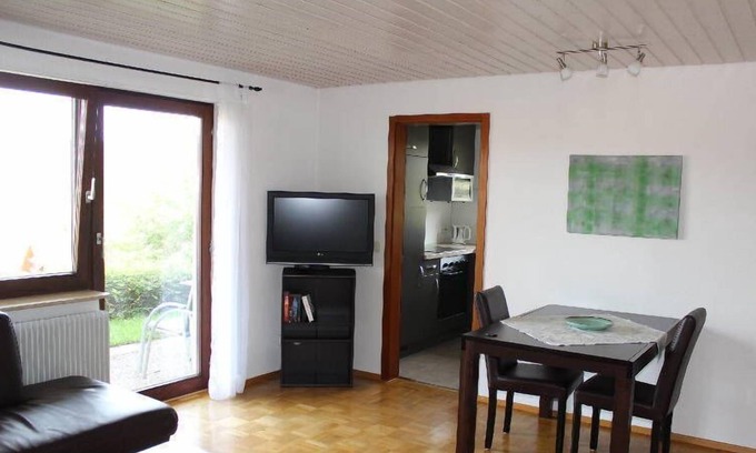 Lonsingen Apartment | Ferienwohnung mit 63qm, 1 Schlafzimmer, für max. 4 Personen