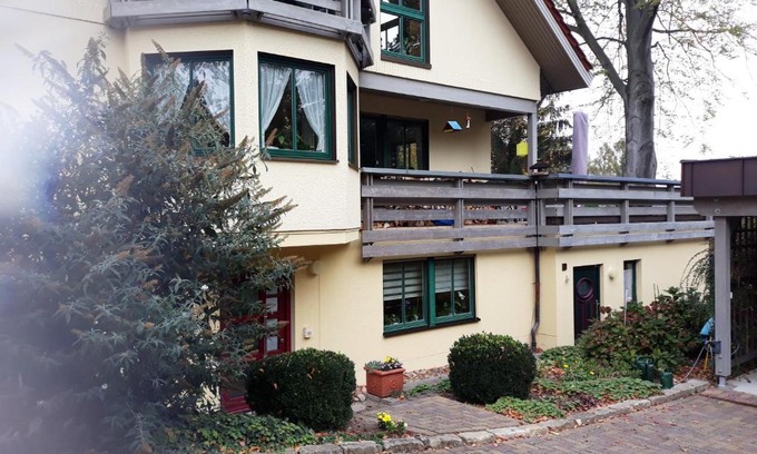 Neurochwitz Apartment | Ferienwohnung Oberloschwitz