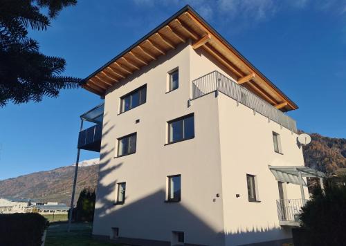 Lienz Apartment | Ferienwohnung Rauchkofelblick