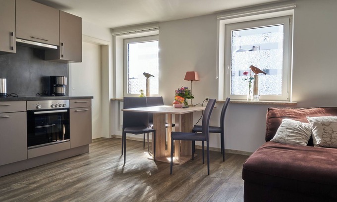 Guenzburg Apartment | Ferienwohnung Rebe