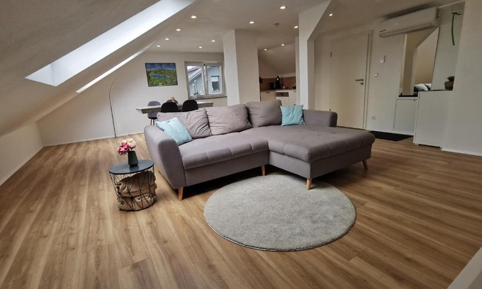 Oberteuringen Apartment | Ferienwohnung Rein
