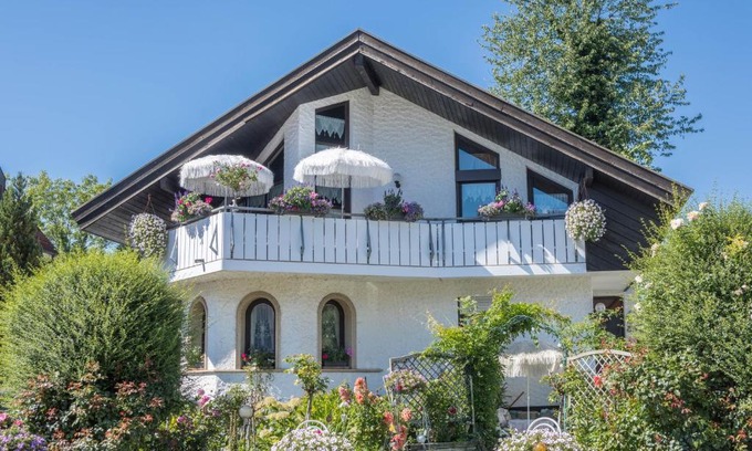 Langenargen Apartment | Ferienwohnung Schindele