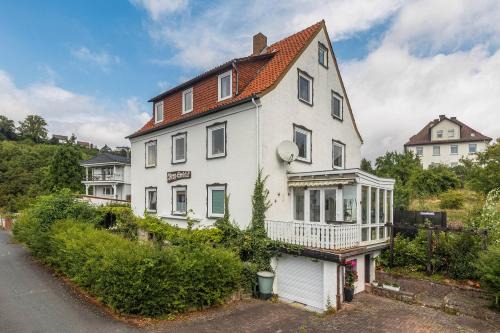 Waldeck Apartment | Ferienwohnung Schloss-See-Bergblick