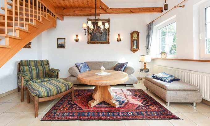 Dunum Apartment | Ferienwohnung Schwalbe - Ferienwohnungen Möwe und Schwalbe im Haus Sassenhof