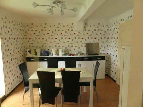 Coswig Apartment | Ferienwohnung Schweizer