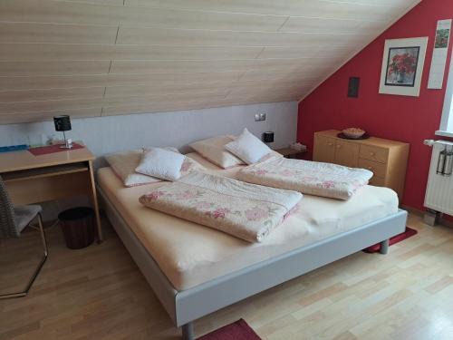 Waldbuttelbrunn Apartment | Ferienwohnung Seegarten