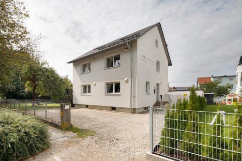 Laupheim Apartment | Ferienwohnung Sonnendeck