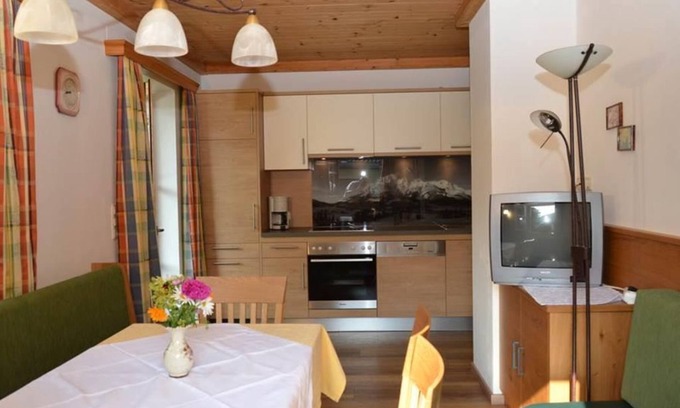 Leogang Apartment | Ferienwohnung Spielberg/1. Stock/2 Schlafzimmer - Müllauer, Haus