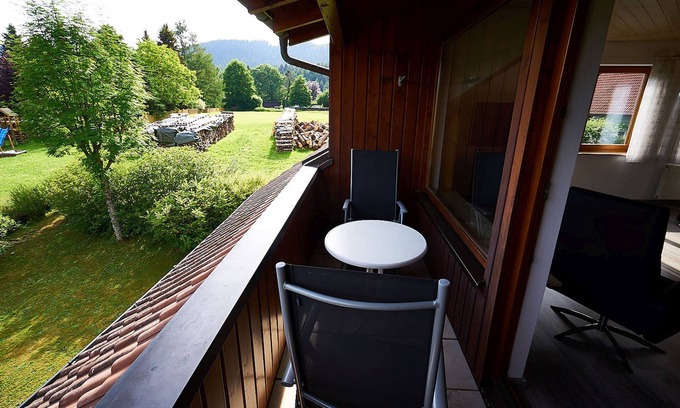 Alpirsbach Apartment | Ferienwohnung Sulzberg, 103qm, 3 Schlafräume, max. 6 Personen