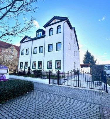 Naumburg Apartment | Ferienwohnung TINA