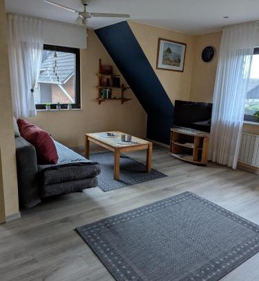 Hullern Apartment | Ferienwohnung Waldrand am See