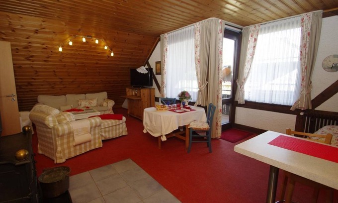 Hofbieber Apartment | Ferienwohnung Wasserkuppe - Ferienstudios Familie Harnier