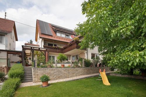Herlikofen Apartment | Ferienwohnung Weingärtner