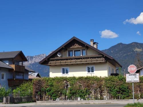 Reutte Apartment | Ferienwohnungen Bella