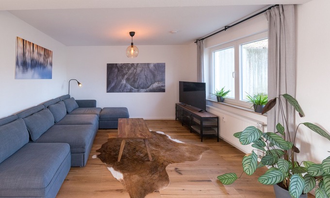 Oberreitnau Apartment | Ferienwohung Mela 65 qm für max 2 Personen mit Terrasse Unterm Apfelbaum