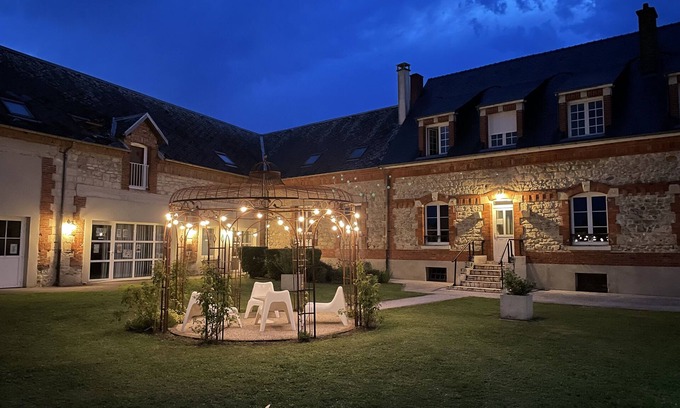 Monampteuil House | Ferme du Château