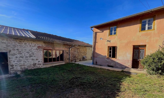 Saint-Priest-la-Vetre Other | Ferme Rénovée en Altitude Avec Dépendances, Pour Familles, Groupes et Évènements