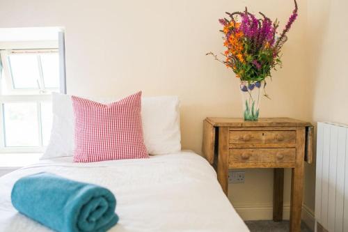 Murroogh House | Fermoyle Properties Carleys Cottage