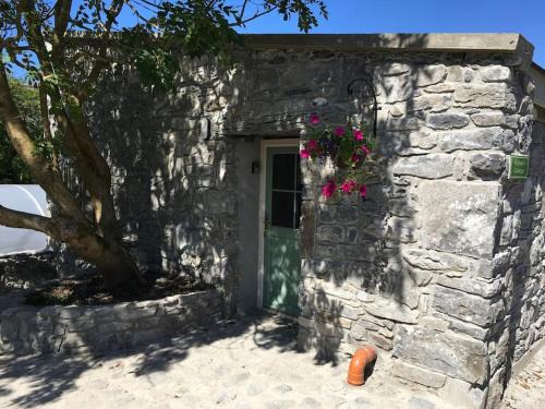 Murroogh Apartment | Fermoyle Properties Glynn's Cottage