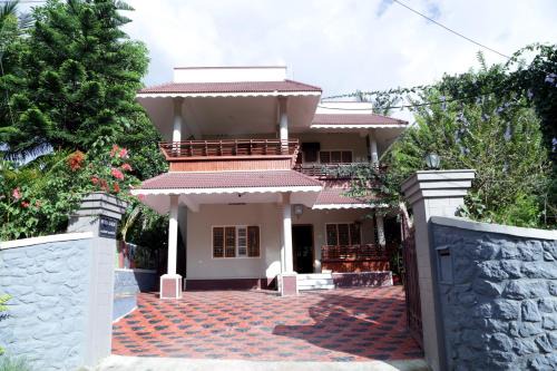 Thekkady House | Ferndale Homestay