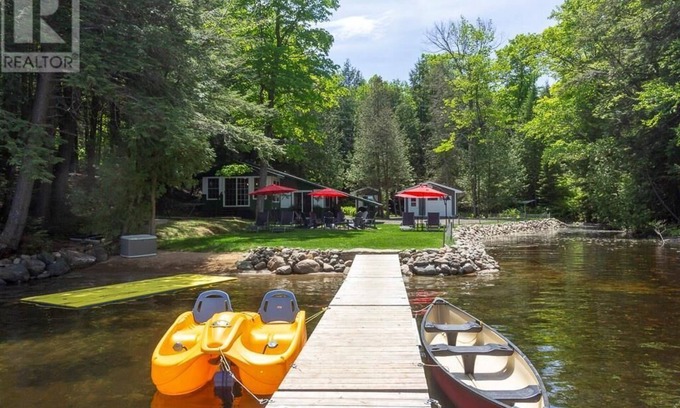 North Kawartha Cottage | Ferry Glen Falls on Chandos Lake