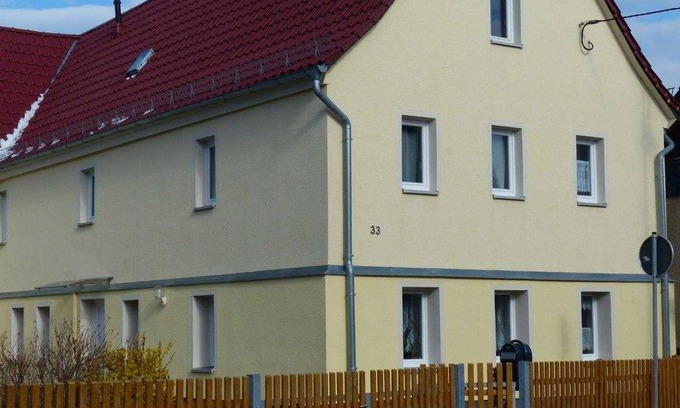 Bad Klosterlausnitz Apartment | Fewo E33 bei Peter - Ferienwohnung