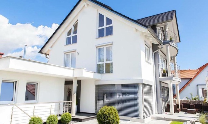 Waggershausen Apartment | FeWo Haus am Bodensee