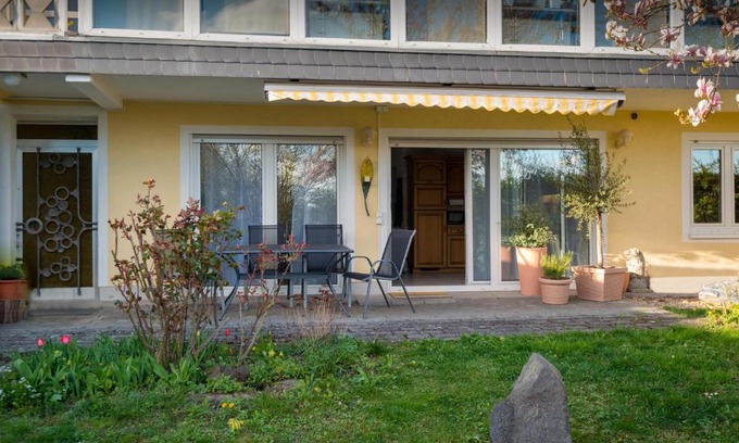 Mendig Apartment | FeWo Oasis