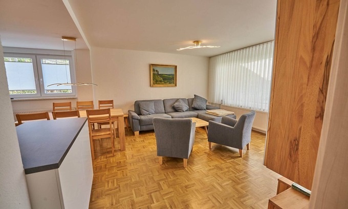 Sankt Andreasberg Apartment | FeWo Walter - Apartment 6 St.- Andreasberg, south-facing terrace, quiet, family-fr.