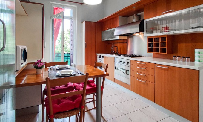 Vicenza Apartment | [FIERA - CENTRO] Comfortable apartment with parking