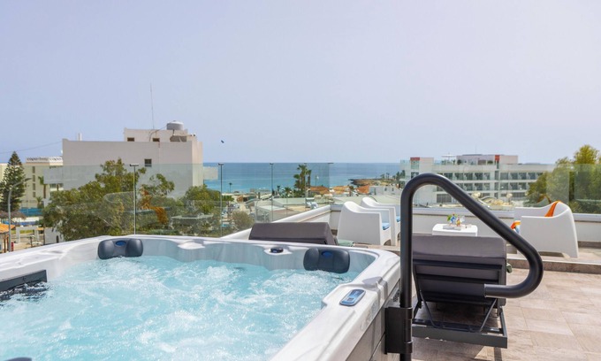 Protaras Villa | Fig Tree Bay Residences 5 Protaras, Central Protaras , Pool -Roof top