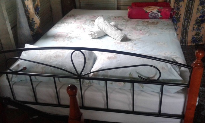 Wayasewa Island House | Fijian family community stay in paradise.