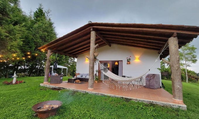 Rionegro House | Finca Django Near Airport Jose Maria Cordoba