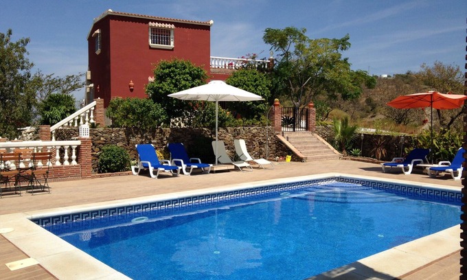 Iznate House | Finca with fantastic views of the sea and the mountains, POOL (heated), W-Lan
