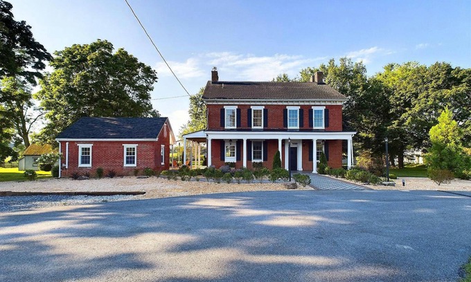 Mechanicsburg Other | Finest Central Pennsylvania modern rustic Farmhouse