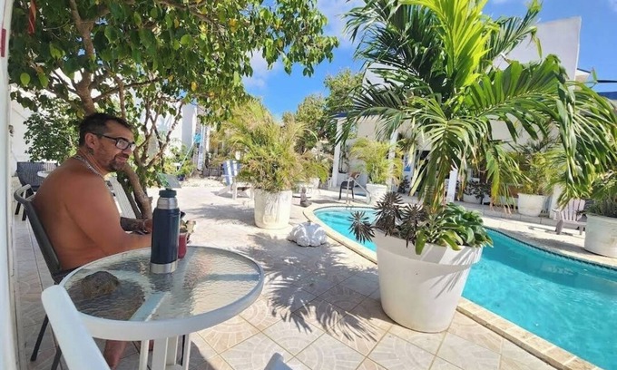 Ponton Apartment | First Day Hotel on Aruba