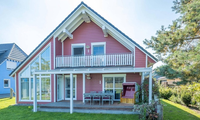 Wieck auf dem Darss Apartment | First floor apartment WI-4.1 in the house DAT SCHWEDENHUS in the resort of Wieck