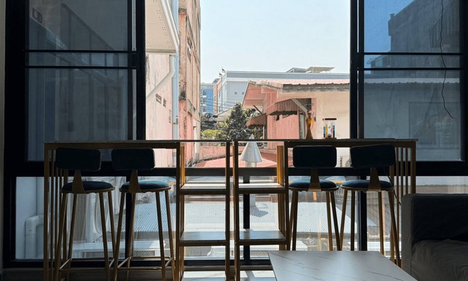 Rama 9 House | First Villa Life Hostel