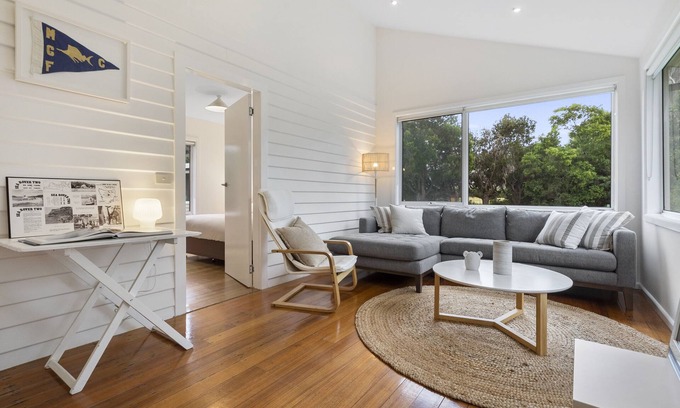 Coles Bay House | Fish at Freycinet