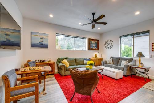 Garibaldi Apartment | Fish, Hike and More Tillamook Bay Escape!